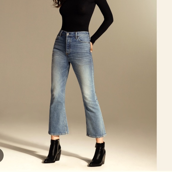 Bailey high rise crop flairs - Picture 1 of 3